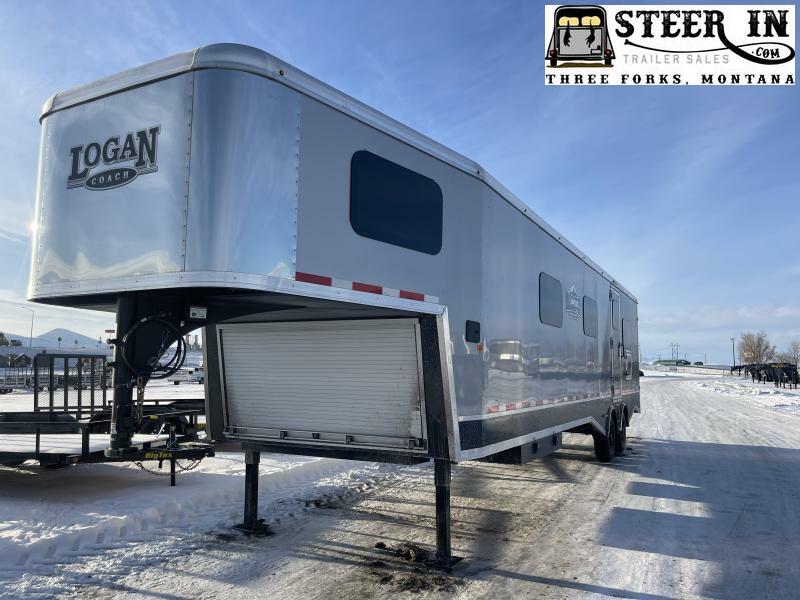 2023 Logan Coach ZBROZ H2 31' GN  Snowmobile/ ATV Trailer