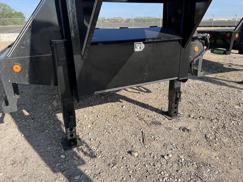 new Equipment / Flatbed Trailers Load Trail  for sale, in Victoria, TX Thumbnail 12