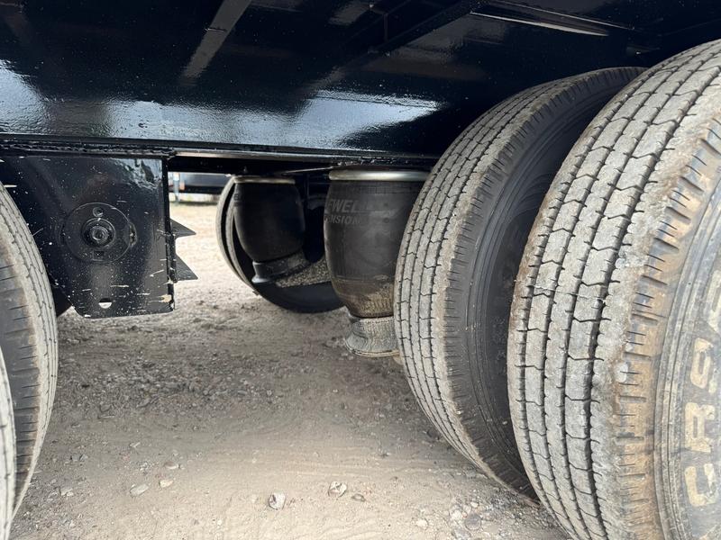 new Equipment / Flatbed Trailers Load Trail  for sale, in Victoria, TX Thumbnail 5