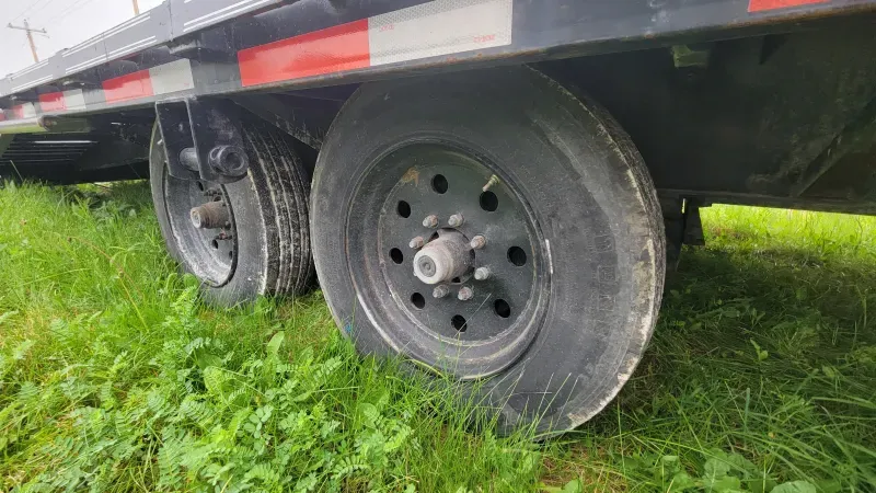 remfg Equipment / Flatbed Trailers Davidson Trailers  for sale, in Memphis, MO Thumbnail 4