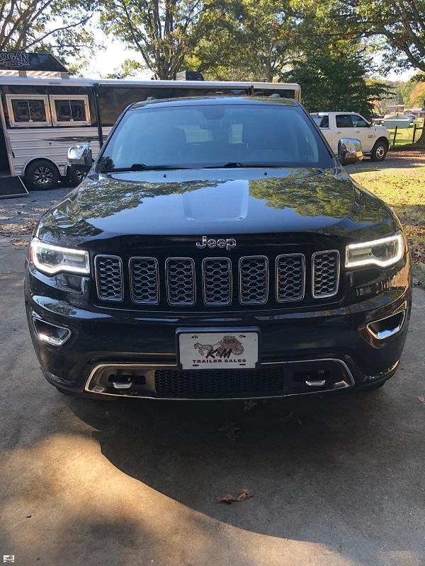2017 Jeep Grand Cherokee overland SUV 2017 Jeep Grand Cherokee overland SUV