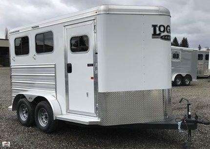 2022 Logan Riot 2 Horse Trailer 2022 Logan Riot 2 Horse Trailer