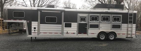 2023 Logan Coach 814 Select 3H w/ Collapsible Rear Tack Horse Trailer 2023 Logan Coach 814 Select 3H w/ Collapsible Rear Tack Horse Trailer