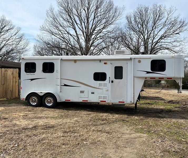 2023 SMC Horse Trailers SL8418SBBSRB Horse Trailer Living Quarter