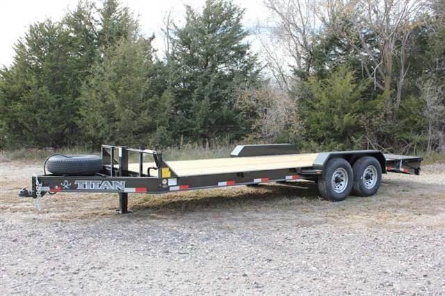 2020 Titan 22'+3' Lo-Glide Tail Trailer 2020 Titan 22'+3' Lo-Glide Tail Trailer