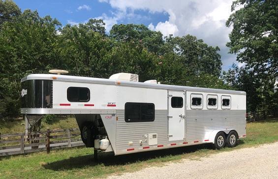 2008 Exiss Trailers Horse Trailer 2008 Exiss Trailers Horse Trailer