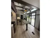 used Travel Trailers Forest River Wildwood Heritage Glen for sale, in Pikeville, KY Thumbnail 8