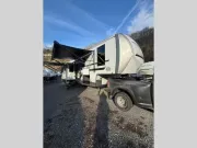 used Travel Trailers Forest River Wildwood Heritage Glen for sale, in Pikeville, KY Thumbnail 1