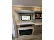 used Travel Trailers Forest River Rockwood Ultra Lite for sale, in Pikeville, KY Thumbnail 17