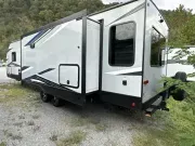 used Travel Trailers Forest River Cherokee Alpha Wolf for sale, in Pikeville, KY Thumbnail 4