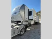 used Travel Trailers Forest River Wildwood Heritage Glen for sale, in Pikeville, KY Thumbnail 4