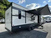 used Travel Trailers Palomino Puma Unleashed for sale, in Pikeville, KY Thumbnail 3