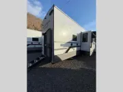 used Travel Trailers Forest River Wildwood Heritage Glen for sale, in Pikeville, KY Thumbnail 4