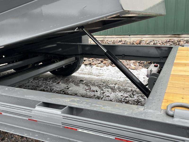 new Equipment / Flatbed Trailers Diamond C Trailers  for sale, in Renville, MN Thumbnail 7