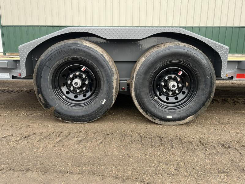 new Equipment / Flatbed Trailers Diamond C Trailers  for sale, in Renville, MN Thumbnail 7