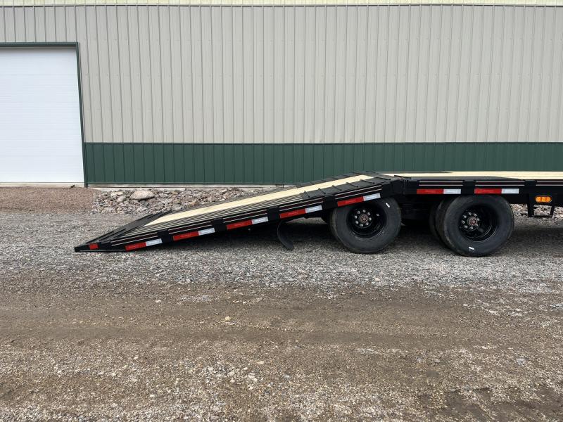 new Equipment / Flatbed Trailers Diamond C Trailers  for sale, in Renville, MN Thumbnail 4