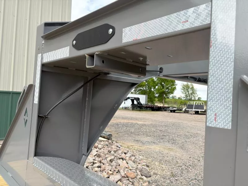 new Equipment / Flatbed Trailers Diamond C Trailers  for sale, in Renville, MN Thumbnail 14