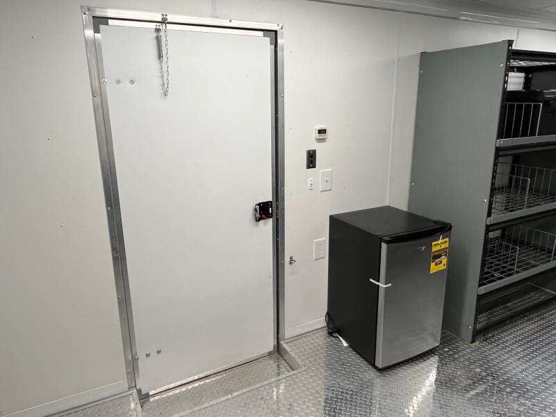 new Cargo (Enclosed) Trailers Discovery Trailers  for sale, in Renville, MN Thumbnail 8