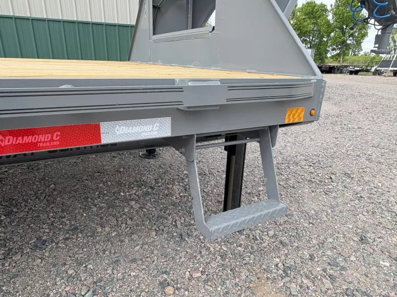 new Equipment / Flatbed Trailers Diamond C Trailers  for sale, in Renville, MN Thumbnail 8