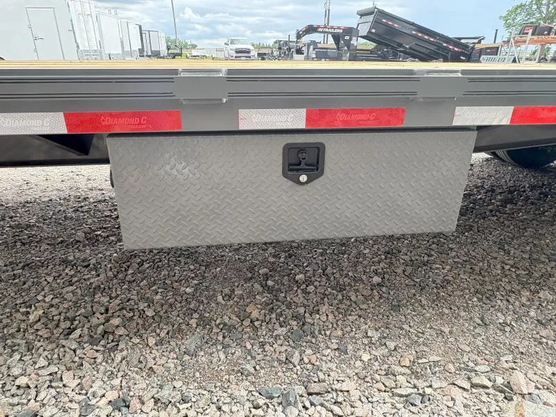 new Equipment / Flatbed Trailers Diamond C Trailers  for sale, in Renville, MN Thumbnail 12