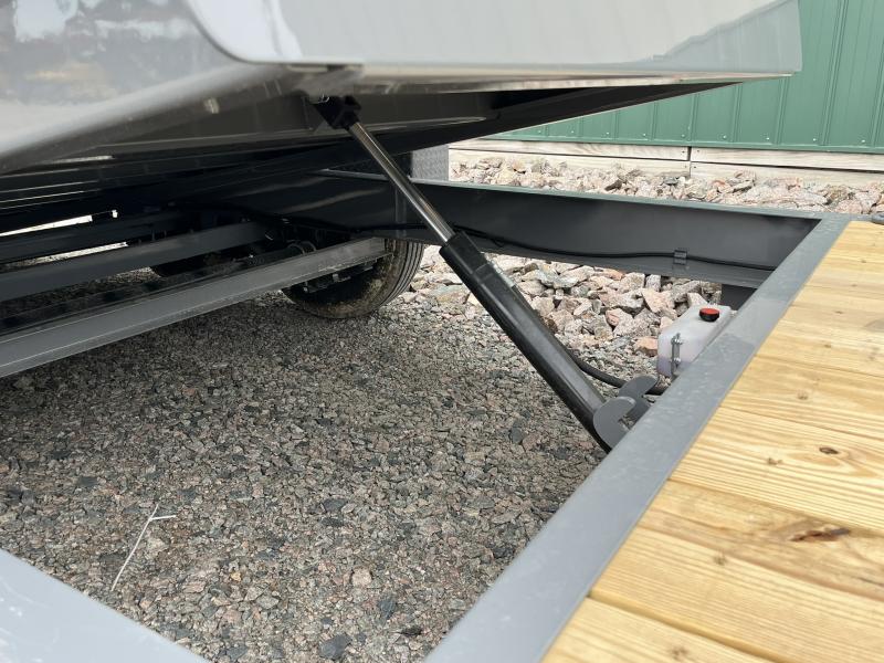 new Equipment / Flatbed Trailers Diamond C Trailers  for sale, in Renville, MN Thumbnail 6