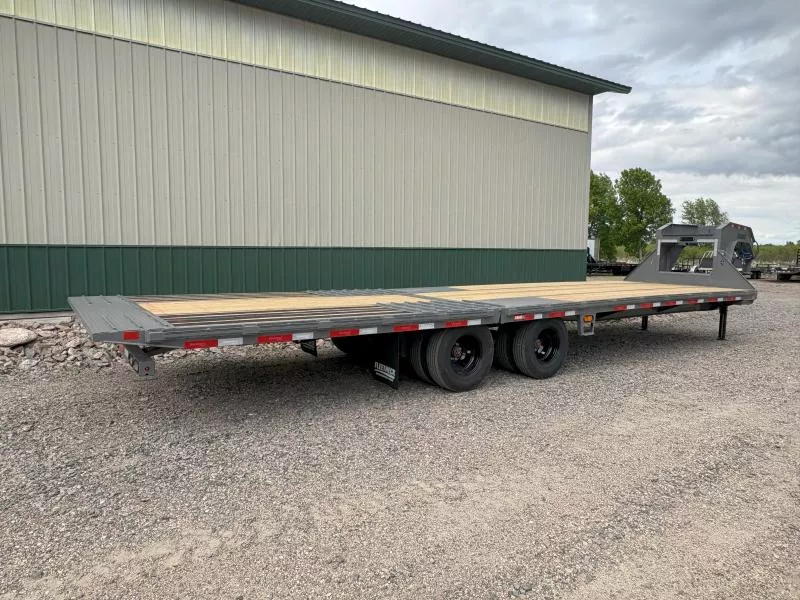 new Equipment / Flatbed Trailers Diamond C Trailers  for sale, in Renville, MN Thumbnail 2