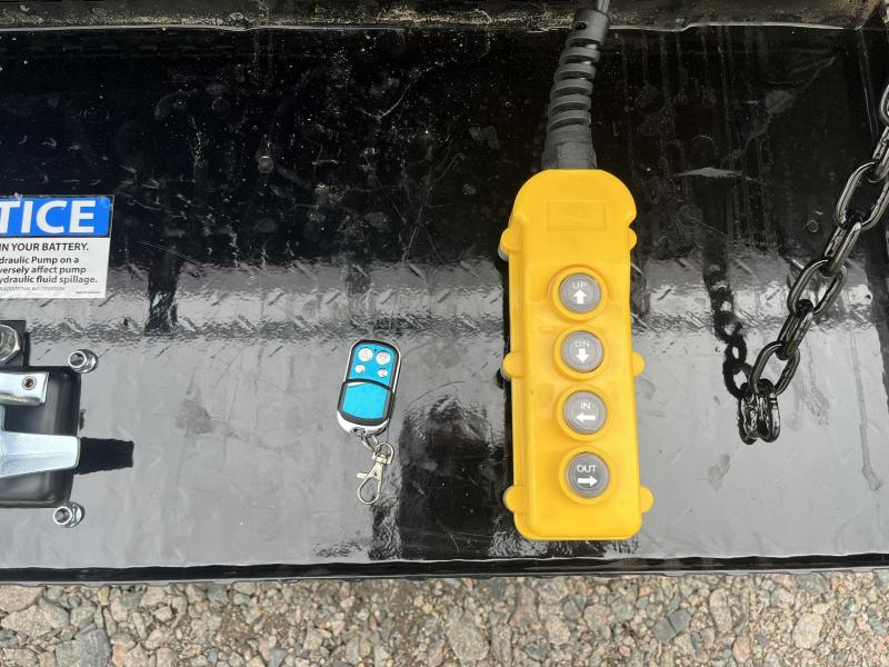 new Equipment / Flatbed Trailers Diamond C Trailers  for sale, in Renville, MN Thumbnail 14