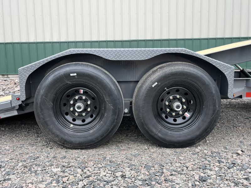 new Equipment / Flatbed Trailers Diamond C Trailers  for sale, in Renville, MN Thumbnail 5