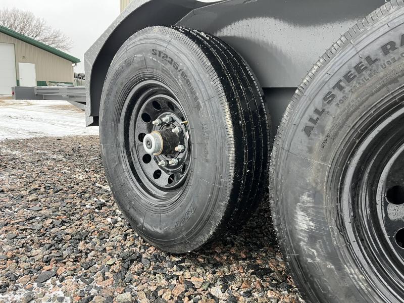 new Equipment / Flatbed Trailers Diamond C Trailers  for sale, in Renville, MN Thumbnail 11