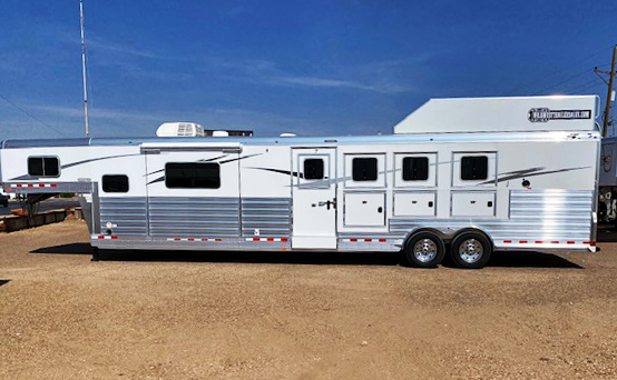 2021 4-Star Trailers Living Quarter Horse Trailers Horse Trailer 2021 4-Star Trailers Living Quarter Horse Trailers Horse Trailer