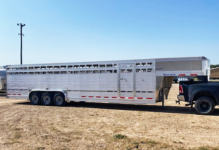 2020 EBY 32' Stock Trailer 2020 EBY 32' Stock Trailer