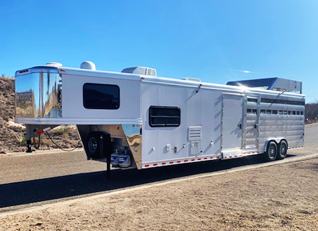 2018 Twister Stock Combo Living Quarters Horse Trailer 2018 Twister Stock Combo Living Quarters Horse Trailer