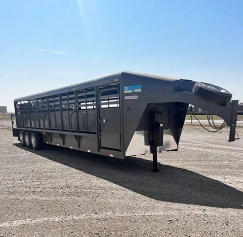 2022 32' Hughes Light Stock Trailer 2022 32' Hughes Light Stock Trailer