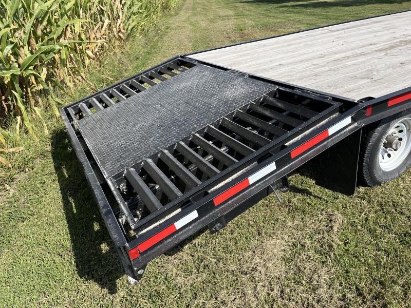 used Equipment / Flatbed Trailers Finish Line  for sale, in Red Oak, IA Thumbnail 3