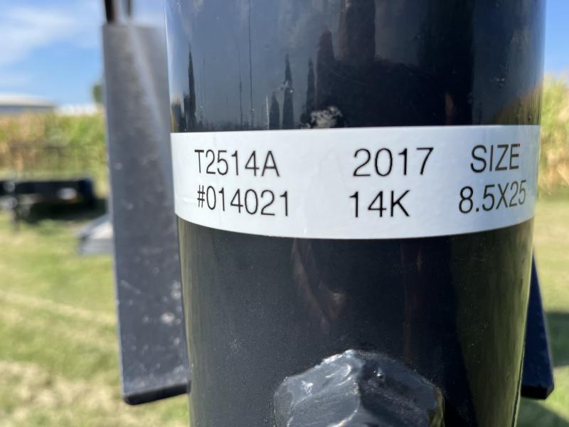 used Equipment / Flatbed Trailers Finish Line  for sale, in Red Oak, IA Thumbnail 9