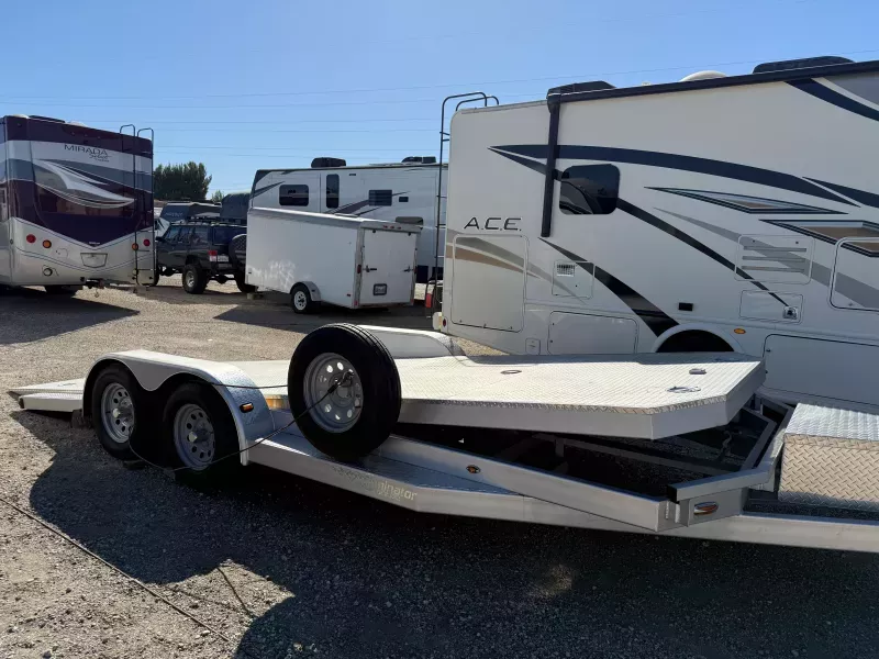 2020 20' ELIMINATOR CUSTOM SERIES TILT CAR HAULER