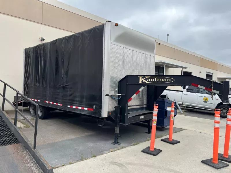 used Equipment / Flatbed Trailers Kaufman Trailers  for sale, in San Diego, CA Thumbnail 3