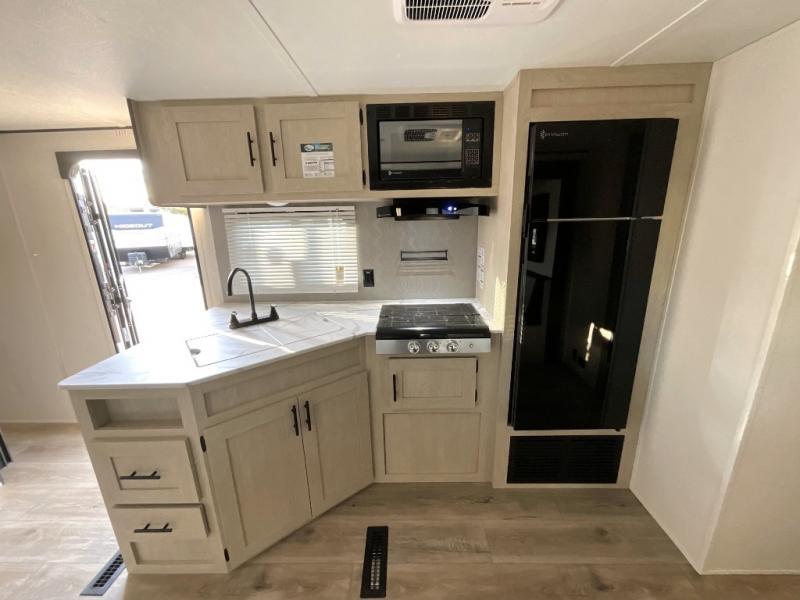 new Travel Trailers Forest River Shasta for sale, in San Antonio, TX Thumbnail 11