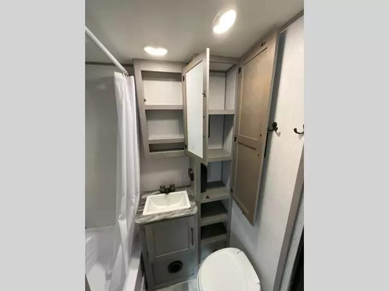used Travel Trailers Dutchmen RV Kodiak Ultra-Lite for sale, in San Antonio, TX Thumbnail 24