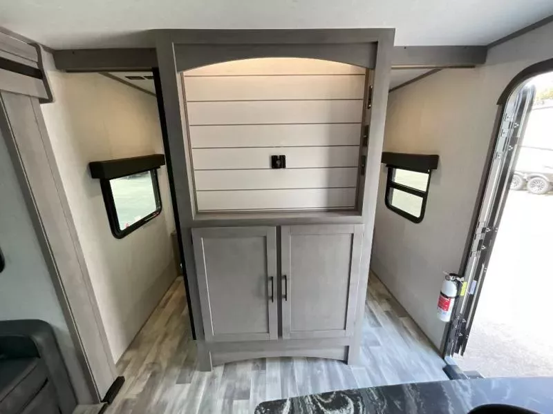 used Travel Trailers Dutchmen RV Kodiak Ultra-Lite for sale, in San Antonio, TX Thumbnail 25