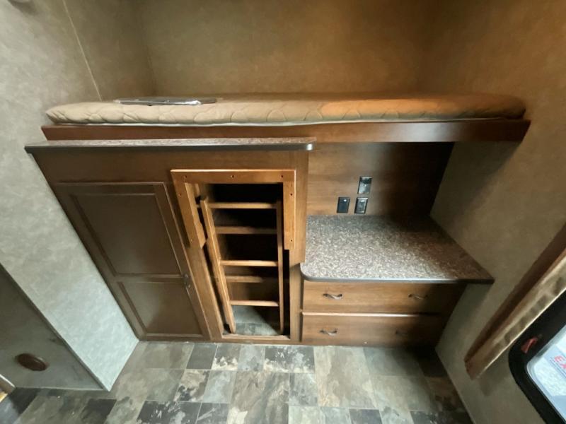 used Travel Trailers Prime Time Tracer for sale, in San Antonio, TX Thumbnail 18
