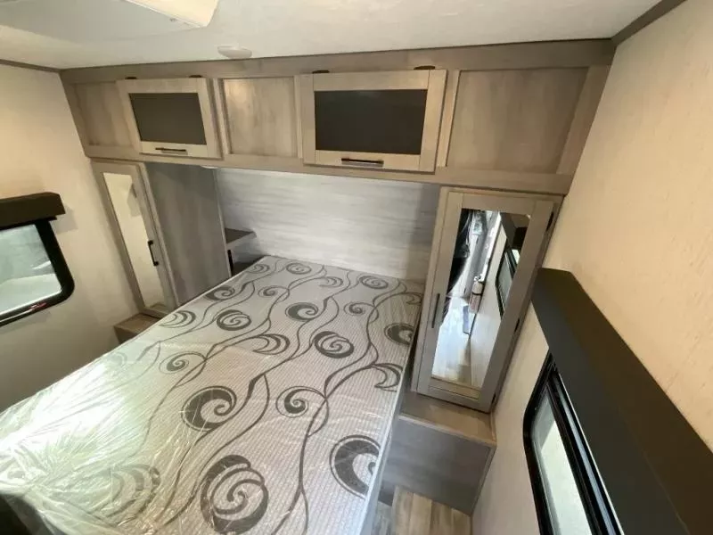 used Travel Trailers Dutchmen RV Kodiak Ultra-Lite for sale, in San Antonio, TX Thumbnail 26