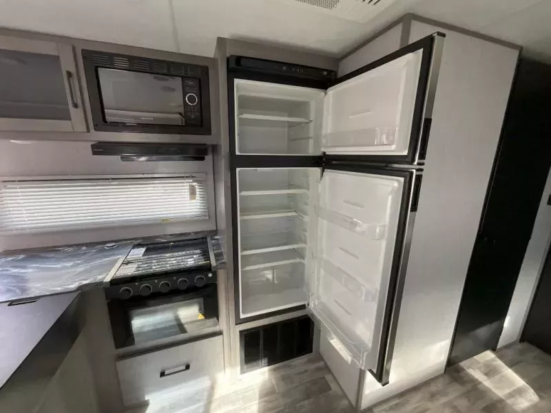 used Travel Trailers Dutchmen RV Kodiak Ultra-Lite for sale, in San Antonio, TX Thumbnail 10
