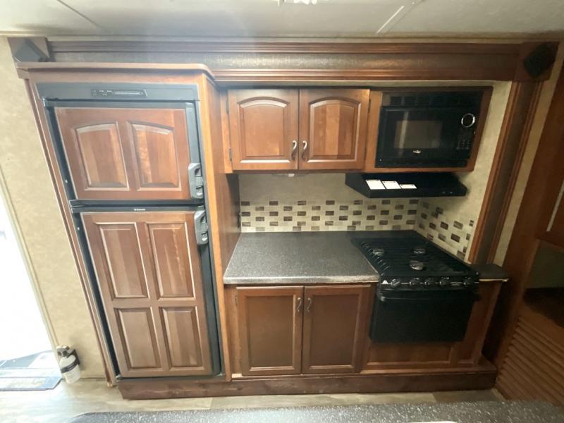 used Travel Trailers Prime Time Tracer for sale, in San Antonio, TX Thumbnail 12