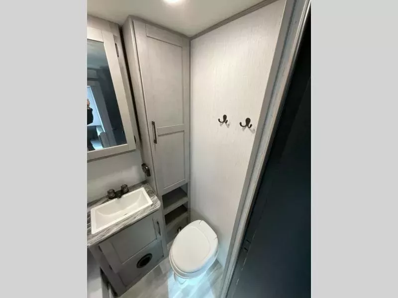 used Travel Trailers Dutchmen RV Kodiak Ultra-Lite for sale, in San Antonio, TX Thumbnail 21