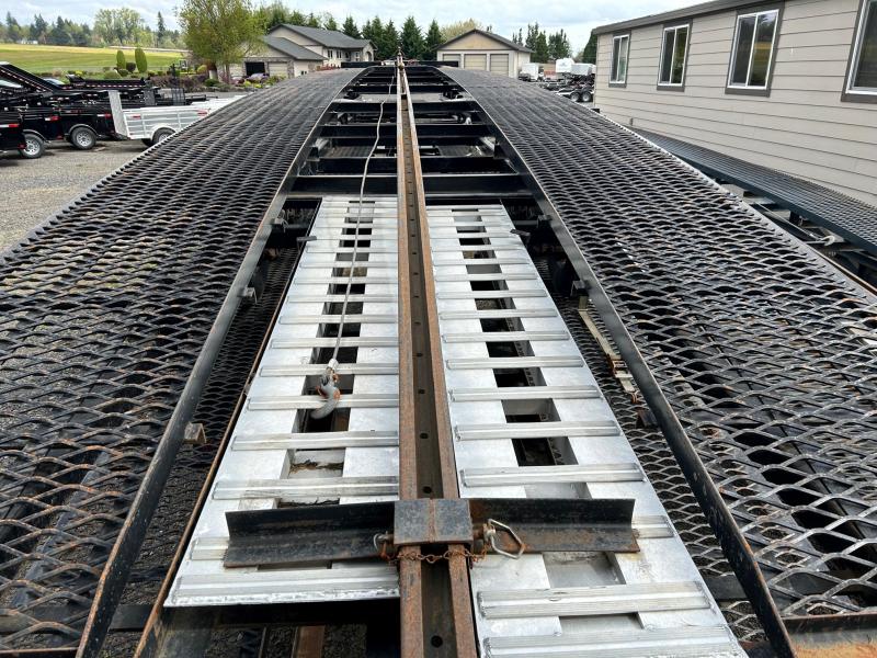 used Car Haulers / Racing Trailers Kaufman Trailers  for sale, in Scappoose, OR Thumbnail 3