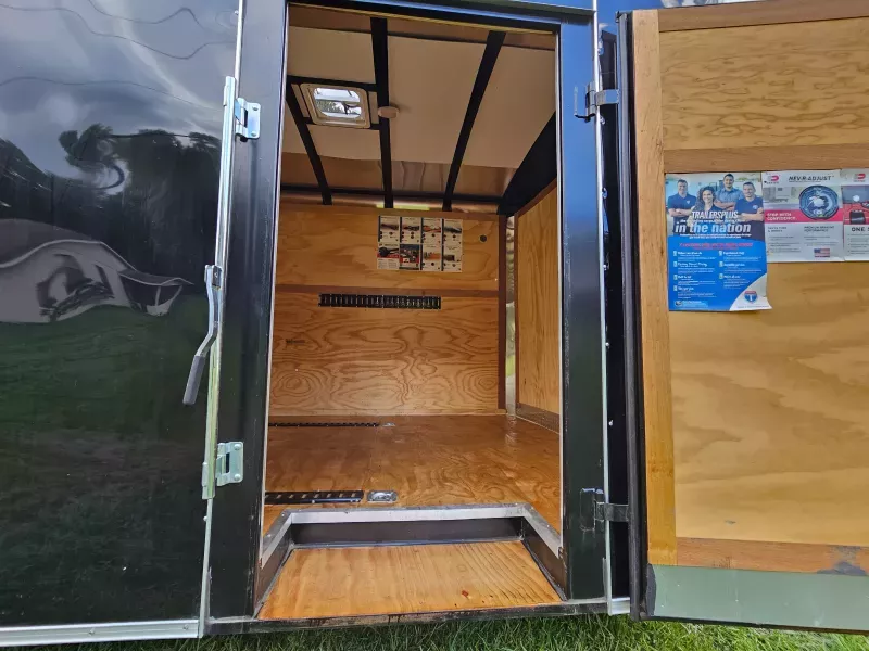 used Car Haulers / Racing Trailers Interstate 1 Trailers  for sale, in Dunnellon, FL Thumbnail 6