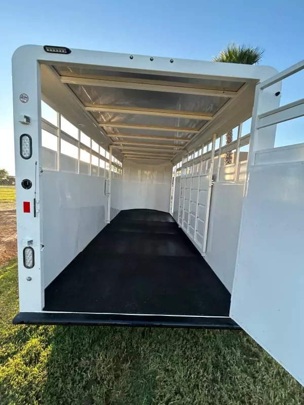 used Horse Trailers Trails West  for sale, in Buckeye, AZ Thumbnail 10