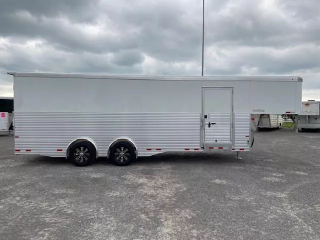 2026 Sundowner Trailers Workhorse24GN Cargo / Enclosed Trailer