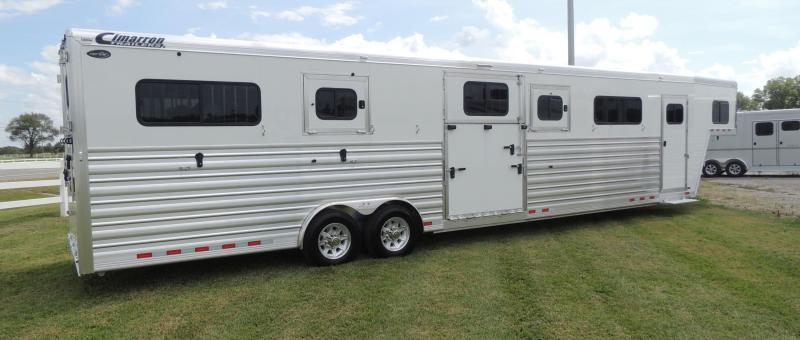 2020 Cimarron Trailers 6 Horse Head to Head Deluxe PKG Horse Trailer 2020 Cimarron Trailers 6 Horse Head to Head Deluxe PKG Horse Trailer